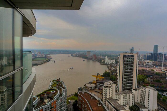 1 Bedroom Flat To Rent In Biscayne Avenue, London, E14