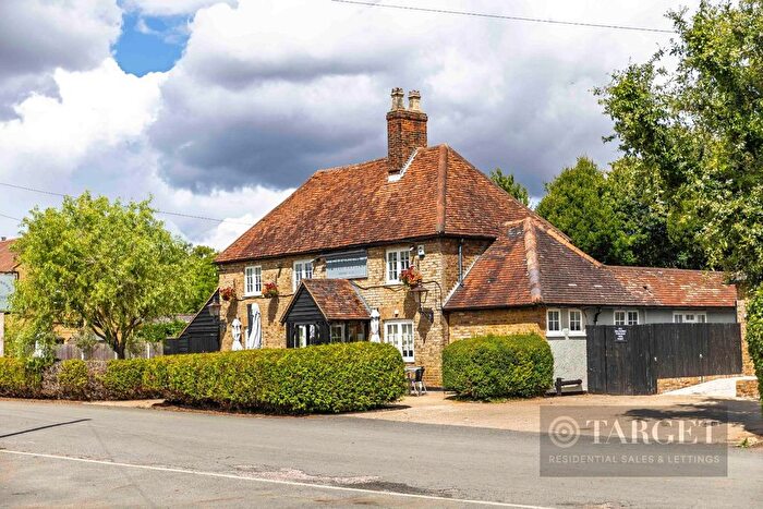 4 Bedroom Property For Sale In Bury Lane, Bramfield, Hertford, SG14