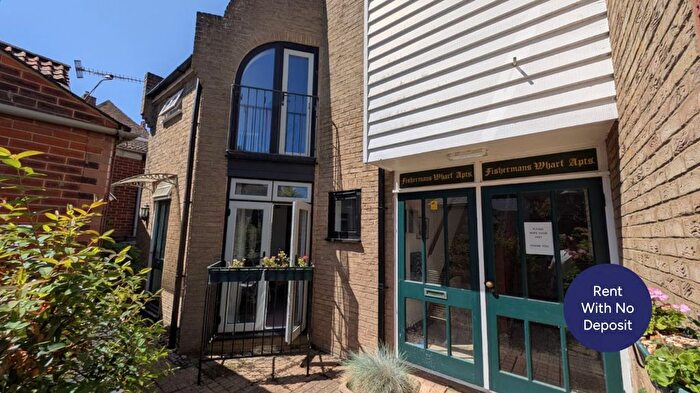 Studio To Rent In Fishermans Wharf, Sandwich, Kent, CT13