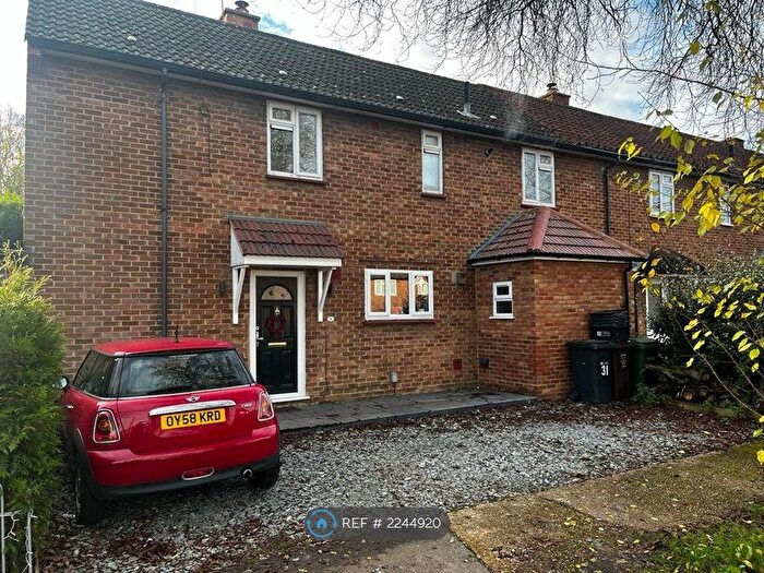 3 Bedroom Terraced House To Rent In Maynard Drive, St Albans, AL1