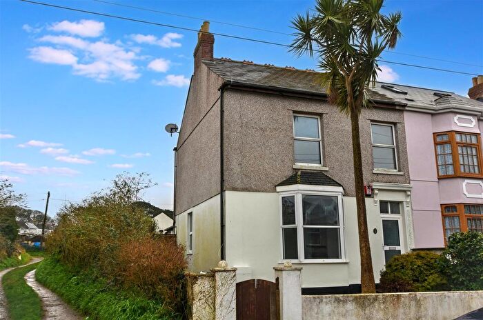 3 Bedroom Semi Detached House For Sale In Enys Road, Camborne, TR14