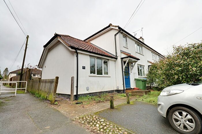 2 Bedroom Maisonette To Rent In Mill Lane, Sevenoaks, Kent, TN14