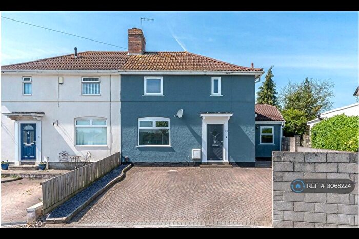 5 Bedroom Semi Detached House To Rent In Dingle Close, Bristol, BS9