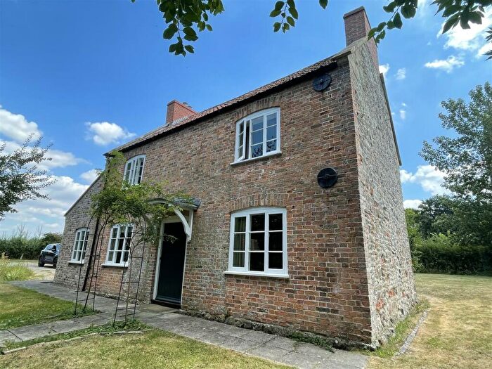 3 Bedroom Cottage To Rent In Hill, Berkeley, GL13