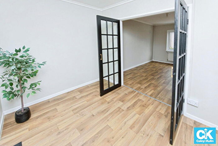 3 Bedroom Terraced House For Sale In Wordsworth Avenue, Stafford, ST17