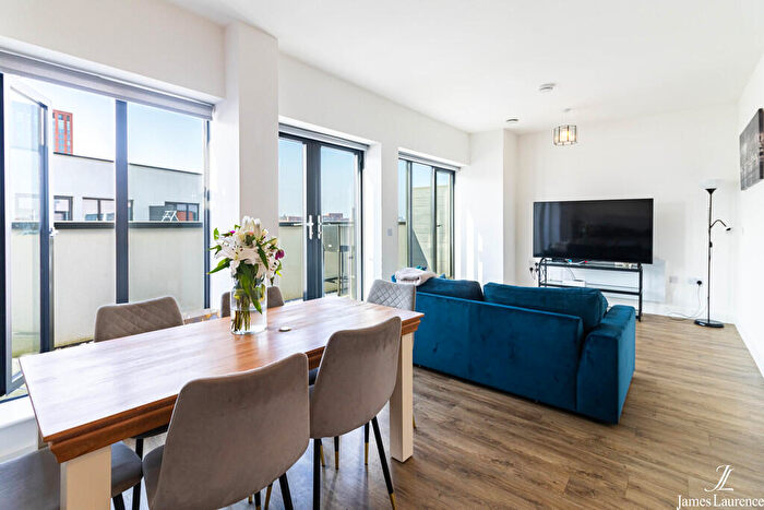 3 Bedroom Apartment For Sale In Treasure House, Carver Street, Jewellery Quarter, B1
