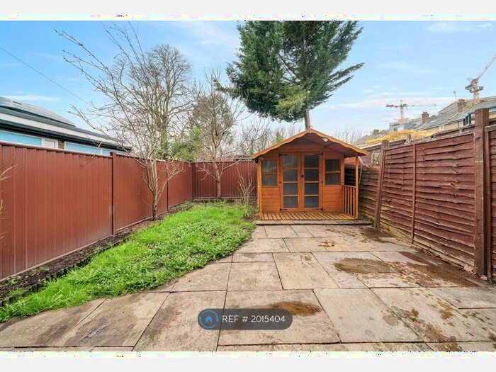 1 Bedroom Flat To Rent In Clarence Road, London, W4