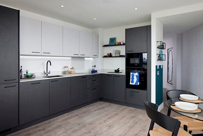1 Bedroom Flat For Sale In Silver Road, Lewisham, SE13