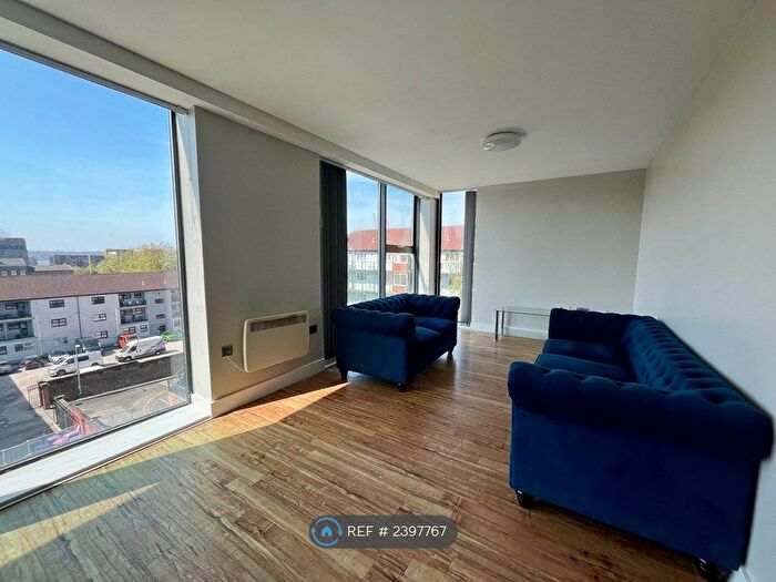 2 Bedroom Flat To Rent In Sankey Street, Liverpool, L1