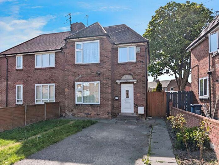 3 Bedroom Semi-Detached House To Rent In Royal Crescent, Newcastle Upon Tyne, NE4