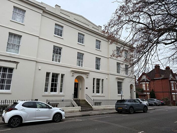 1 Bedroom Flat To Rent In Rockstone Place, Southampton, SO15