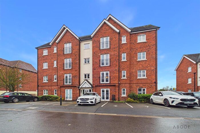 2 Bedroom Apartment For Sale In Chamberlain Close, Uttoxeter, ST14