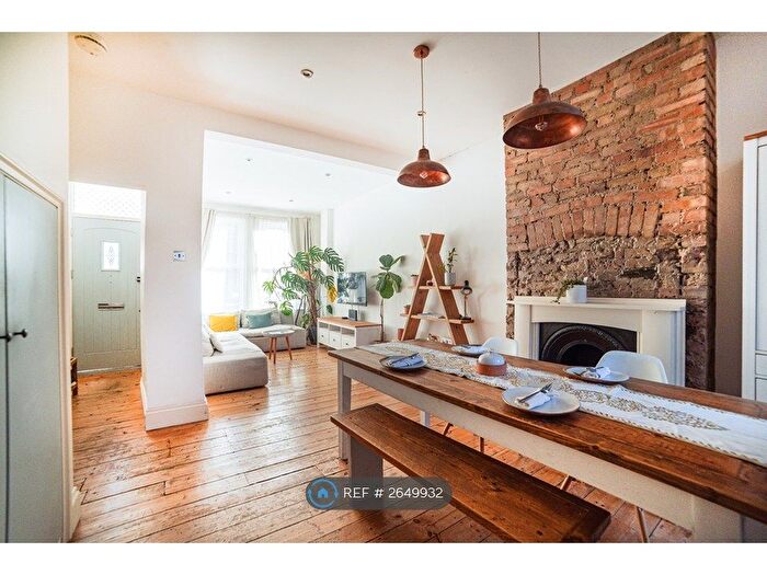 2 Bedroom Terraced House To Rent In Rosebery Avenue, London, N17