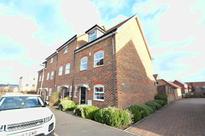 1 Bedroom Property To Rent In Capercaillie Close, Jennett's Park, Bracknell, Berkshire, RG12