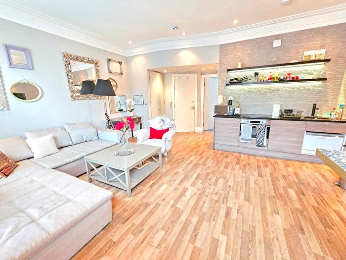 1 Bedroom Flat To Rent In Ladbroke Grove, London, W10