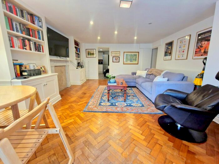 2 Bedroom Flat To Rent In Mountview Road, Crouch End, N4