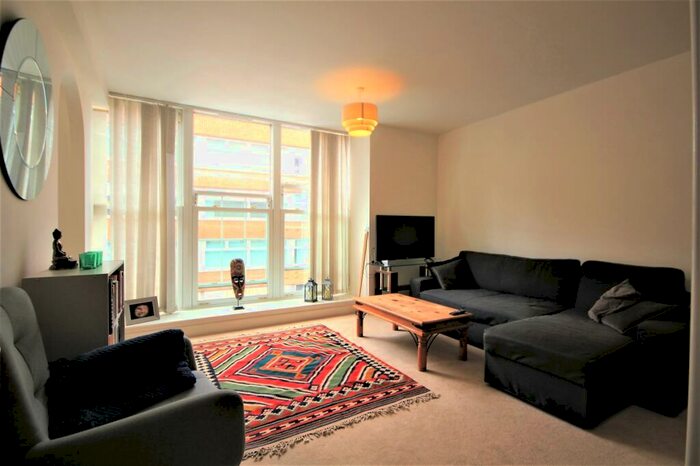 1 Bedroom Apartment To Rent In Oxford House, Cheapside, Reading, Berkshire, RG1