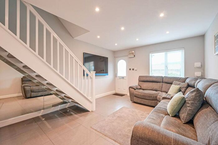 2 Bedroom Terraced House For Sale In Newland Street, Silvertown, London, E16