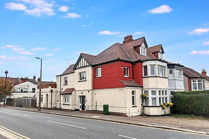1 Bedroom Flat For Sale In Flat, Canterbury Court, Ailsa Road, Westcliff On Sea, SS0