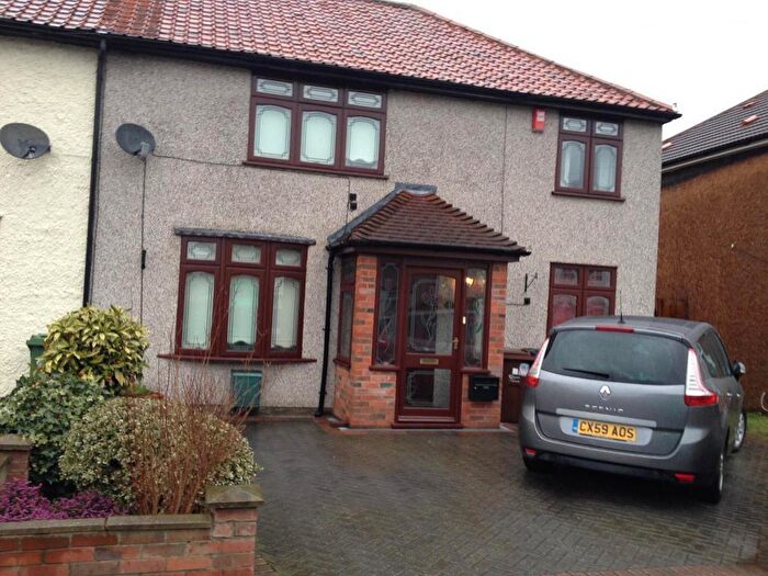 5 Bedroom End Of Terrace House To Rent In Turnage Road, Chadwell Heath, RM8