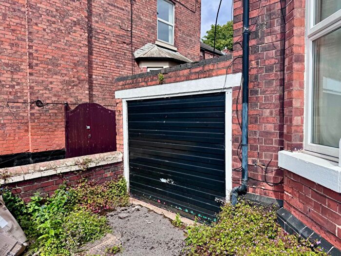 Garage / Parking To Rent In Melton Road, Nottingham, NG2