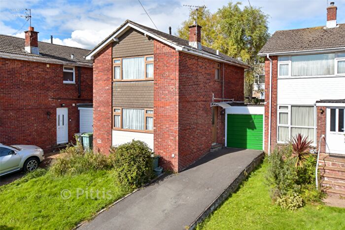 3 Bedroom Link Detached House For Sale In Grenville Drive, Haylands, Ryde, Isle Of Wight, PO33