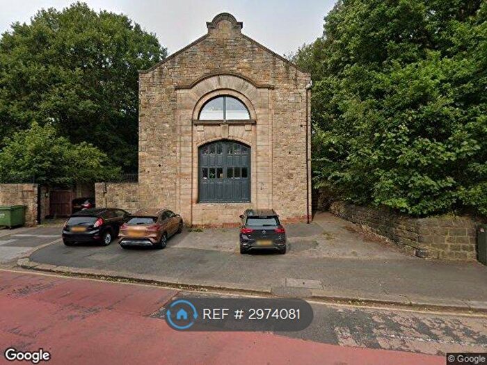 2 Bedroom Flat To Rent In Abbey Road, Leeds, LS5