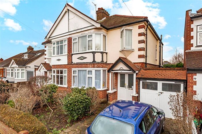 3 Bedroom Semi Detached House For Sale In Mashiters Walk, Romford, RM1