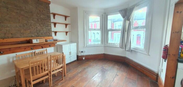 1 Bedroom Flat To Rent In Wightman Road, London, N4