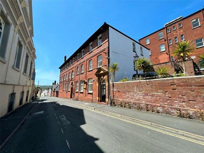 2 Bedroom Flat To Rent In Northernhay Street, Exeter, EX4