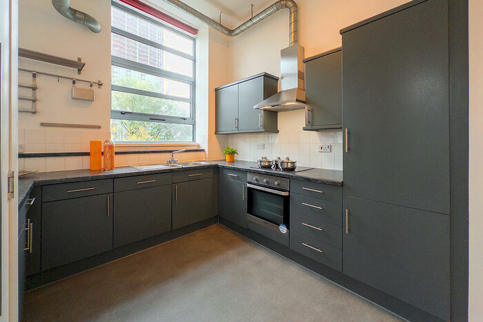 2 Bedroom Apartment To Rent In The Tobacco Factory, Northern Quarter, Manchester, M4