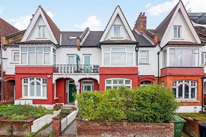 2 Bedroom Flat For Sale In Broxholm Road, West Norwood, London, SE27