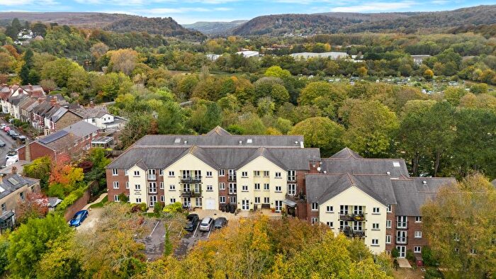 2 Bedroom Flat For Sale In Station Road, Radyr, CF15