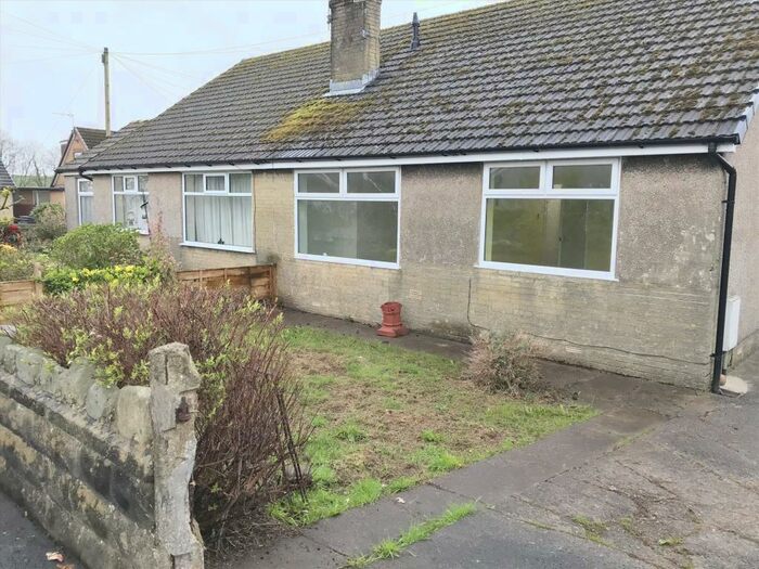 3 Bedroom Bungalow To Rent In Rose Grove, Galgate, Lancaster, LA2
