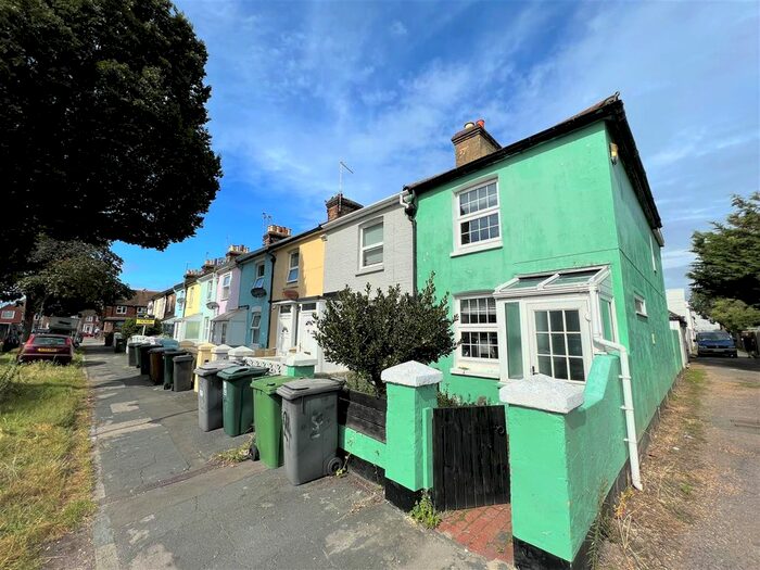 2 Bedroom Terraced House To Rent In Allfrey Road, Eastbourne, BN22
