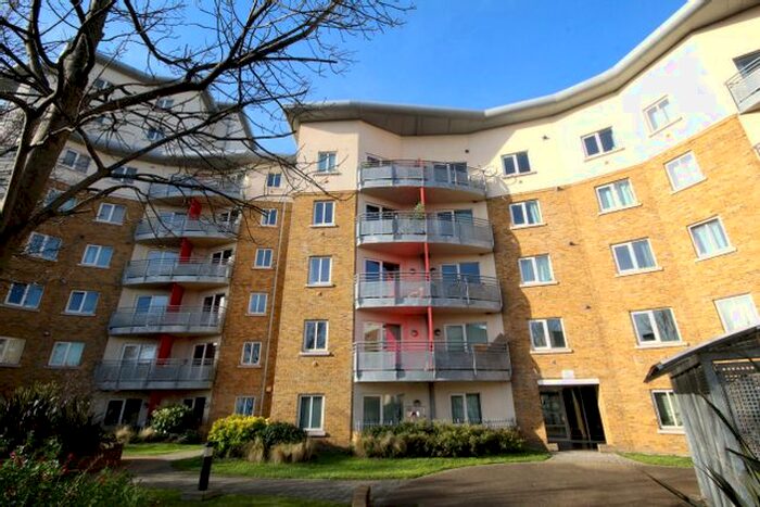 2 Bedroom Flat To Rent In John Bell Tower, Pancras Way, London, E3