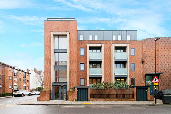 2 Bedroom Flat To Rent In Drayton Park, Highbury, N5