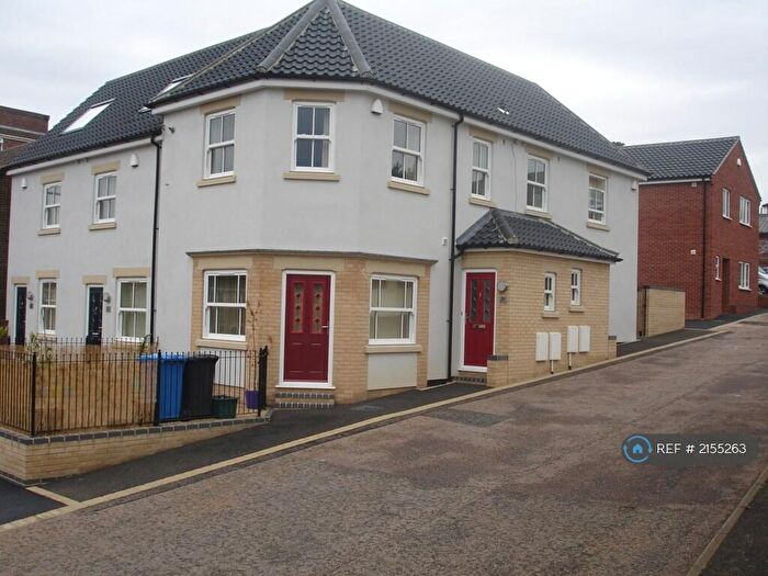 1 Bedroom Semi-Detached House To Rent In Drayton Road, Norwich, NR3