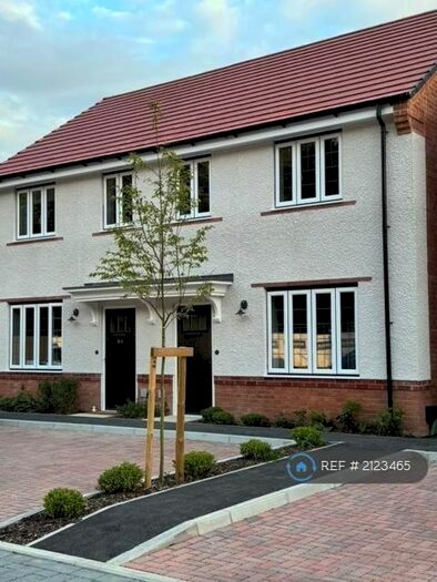3 Bedroom Semi-Detached House To Rent In Carnoustie Road, Basingstoke, RG23