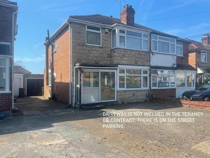 3 Bedroom Semi-Detached House To Rent In Streatfield Road, Harrow, HA3