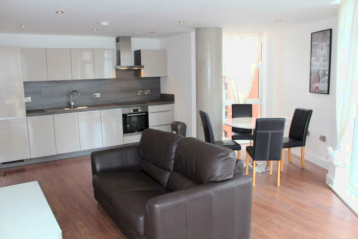 1 Bedroom Apartment To Rent In Kennedy Building, Royal Mills, M4