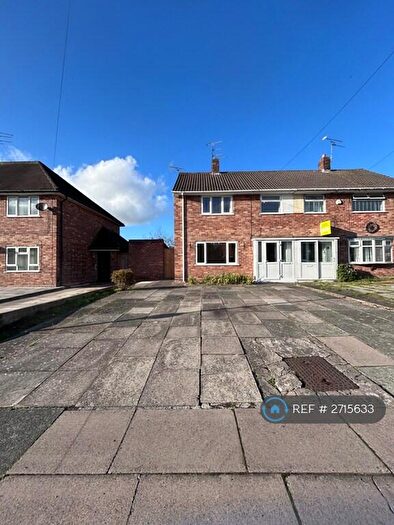 3 Bedroom Semi Detached House To Rent In Kelsall Avenue, Wirral, CH62