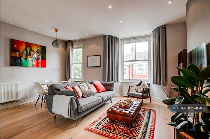 3 Bedroom Maisonette To Rent In Cotleigh Road, London, NW6