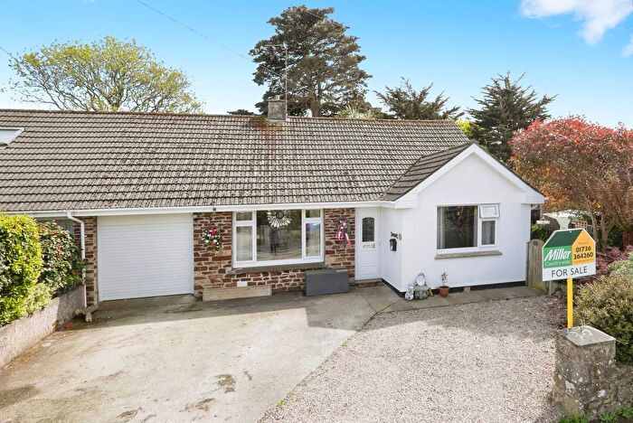 4 Bedroom Bungalow For Sale In Hea Close, Heamoor, Penzance, Cornwall, TR18