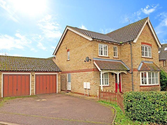 4 Bedroom Detached House To Rent In Grove Park, Fordham, Ely, Cambs, CB7
