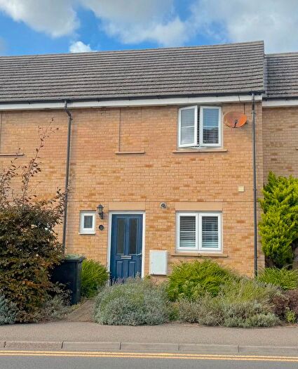 3 Bedroom Terraced House To Rent In Sunderland Road, Sandy, SG19