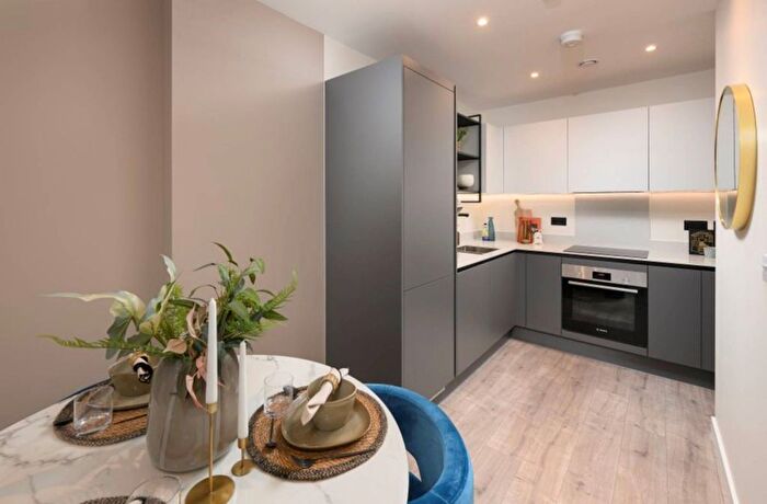 1 Bedroom Flat For Sale In The Exchange Watford, Watford, WD24