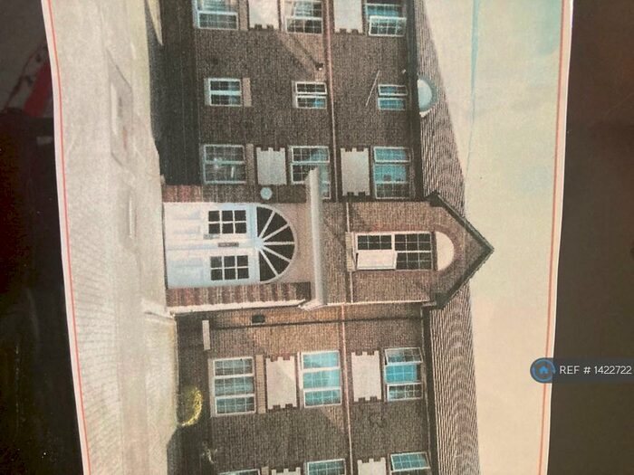 1 Bedroom Flat To Rent In Freame House, London, N21