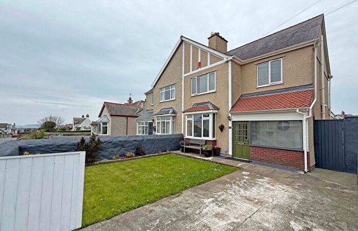 3 Bedroom Semi-Detached House For Sale In Seabourne Road, Holyhead, Isle Of Anglesey, LL65