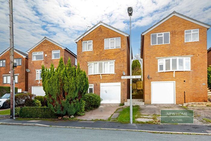 3 Bedroom Detached House For Sale In Armdale Rise Oldham, OL4